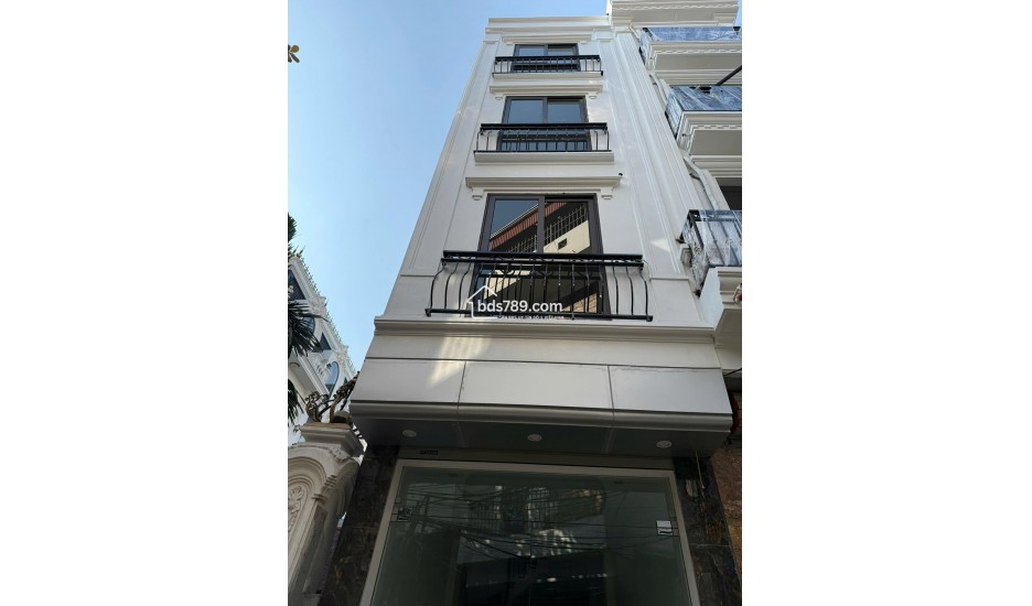 Bán Nhà 5 Tầng Tổ 12 Mậu Lương, Kiến Hưng – 33m², Ô Tô Vào Nhà, Kinh Doanh Tốt – Giá 8.5 Tỷ